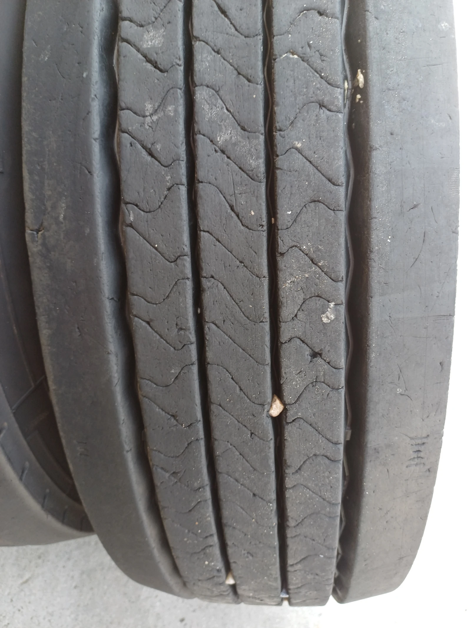    285/70R19.5 | Mobile.bg   2