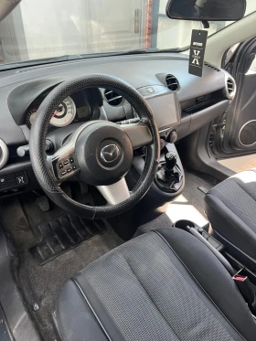 Mazda 2, снимка 10