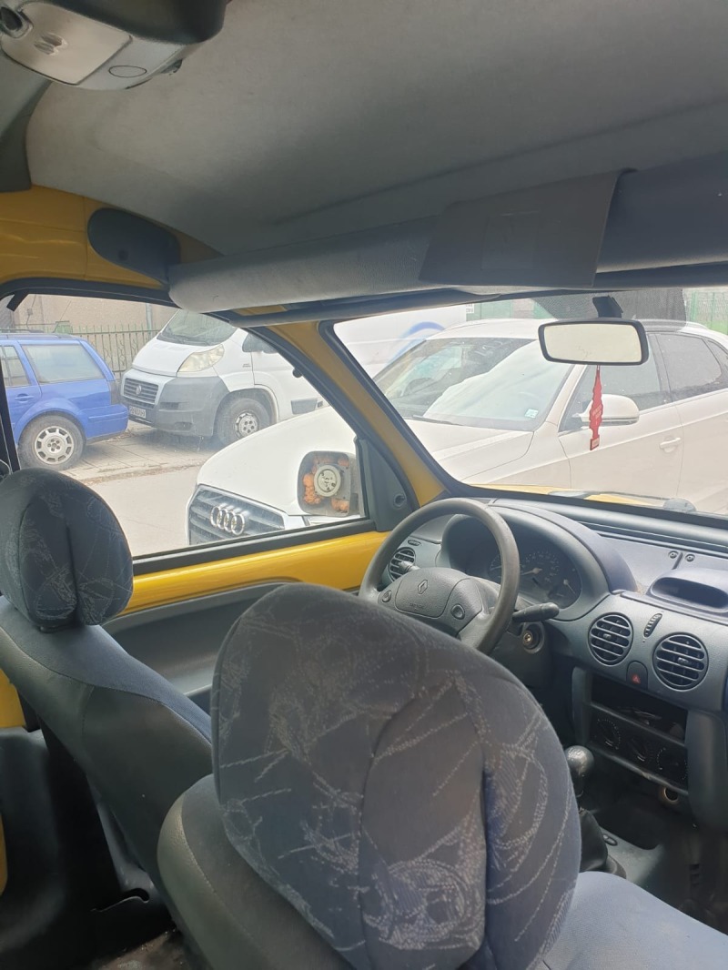 Renault Kangoo, снимка 10 - Автомобили и джипове - 45749356