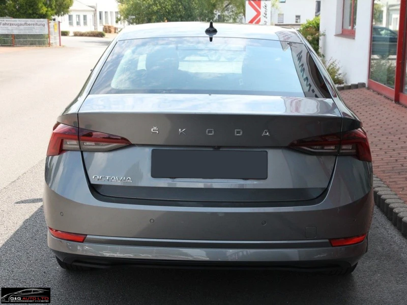 Skoda Octavia 2.0 TDI/RS/200HP/DSG/CAM/NAVI/102c, снимка 6 - Автомобили и джипове - 47512195