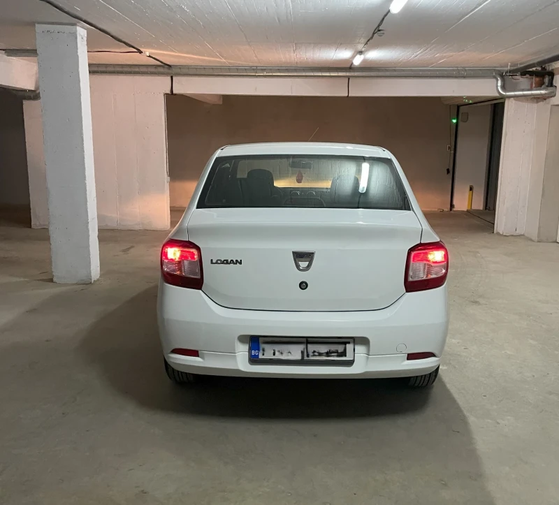 Dacia Logan 1.2 16V Газ/Бензин (2015 г.)   Всичко платено, снимка 6 - Автомобили и джипове - 48439323