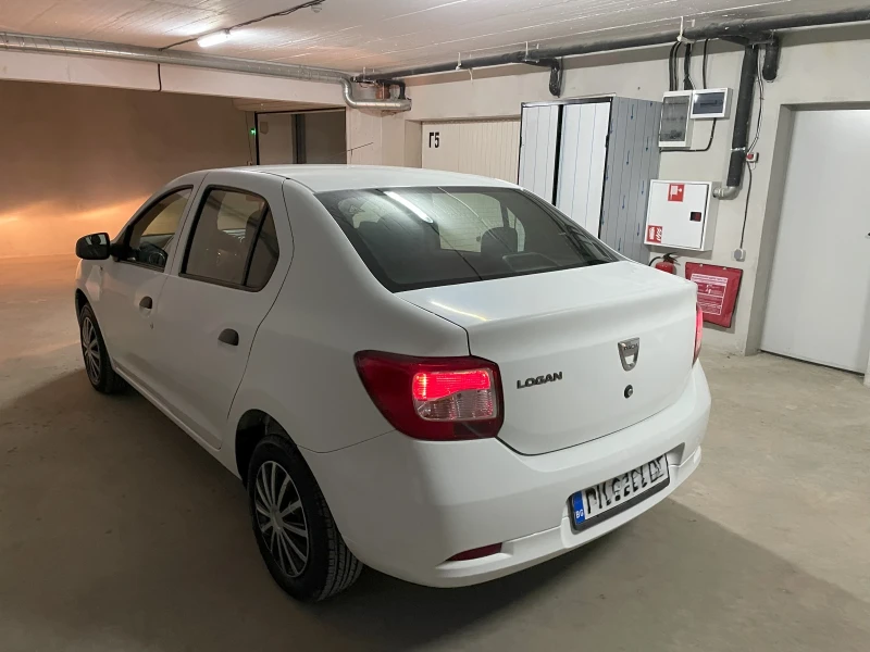 Dacia Logan 1.2 16V Газ/Бензин (2015 г.)   Всичко платено, снимка 5 - Автомобили и джипове - 48439323