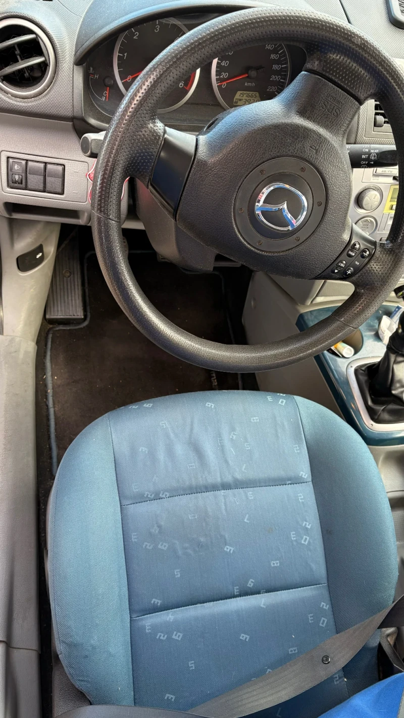 Mazda 2, снимка 6 - Автомобили и джипове - 48611841