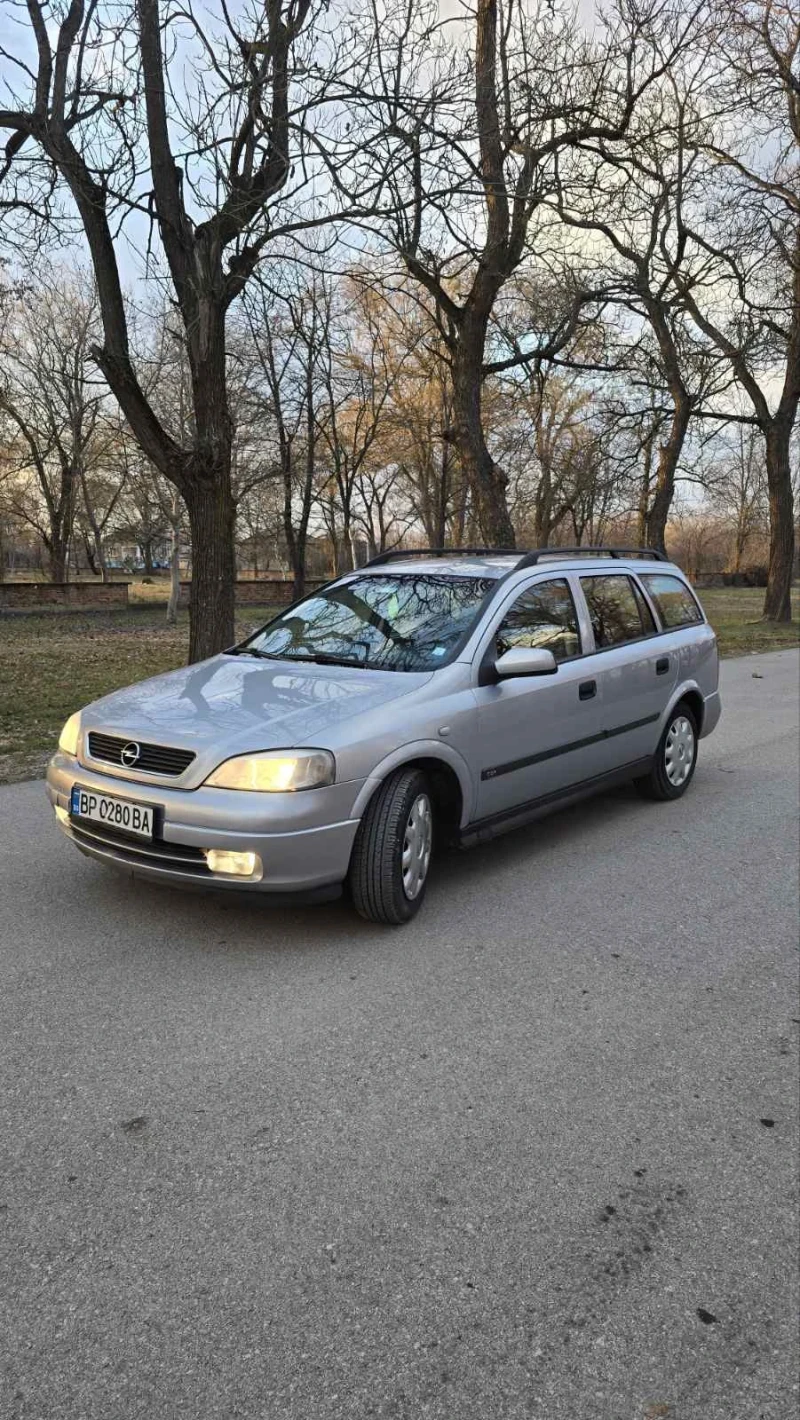 Opel Astra 1.6 i, снимка 1 - Автомобили и джипове - 49125998