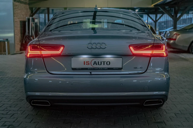 Audi A6 3.0TDI/Quattro/Седан/Drive Select/Pre Sense/BiXeno, снимка 3 - Автомобили и джипове - 52369233