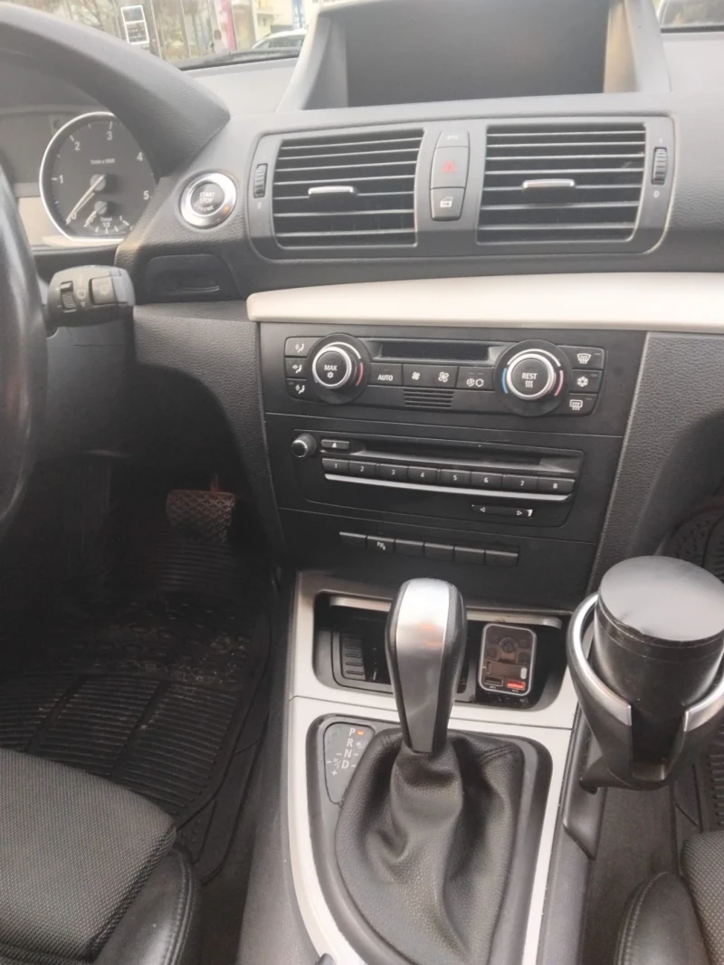 BMW 120, снимка 5 - Автомобили и джипове - 52503422