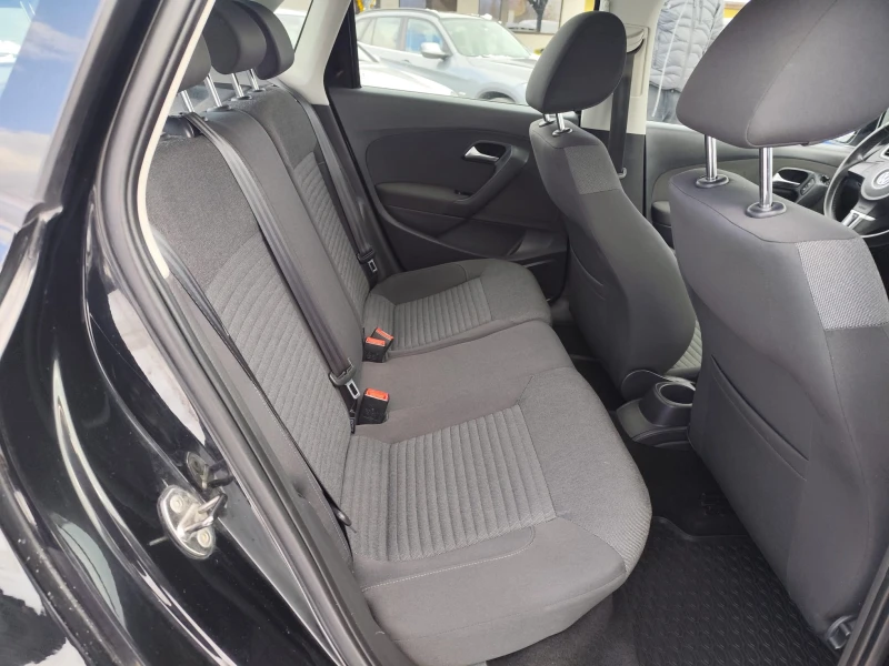 VW Polo 1.2 бензин , снимка 13 - Автомобили и джипове - 52937196