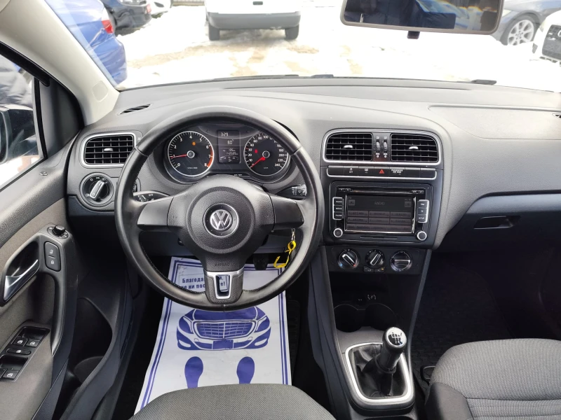 VW Polo 1.2 бензин , снимка 10 - Автомобили и джипове - 52937196