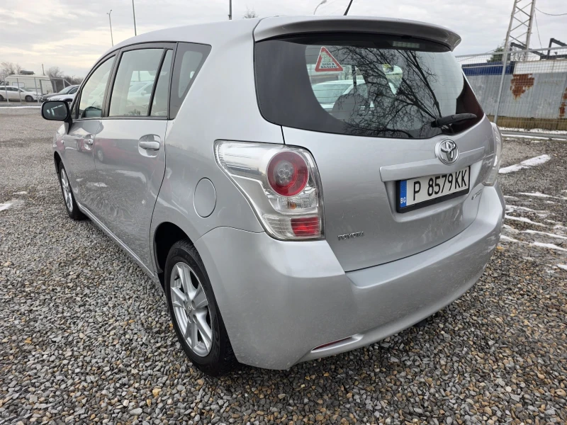 Toyota Verso 2.0d4d 126k.c Отлична, снимка 5 - Автомобили и джипове - 53056105