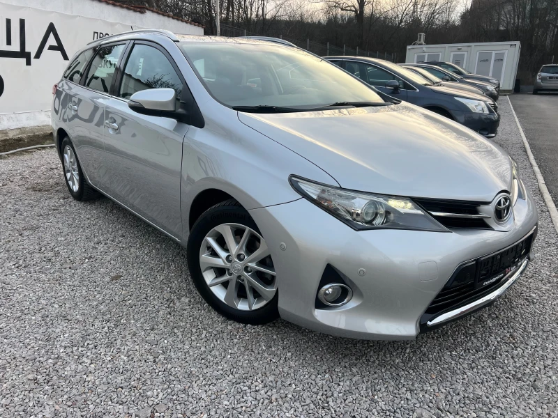 Toyota Auris 1.6-FULL