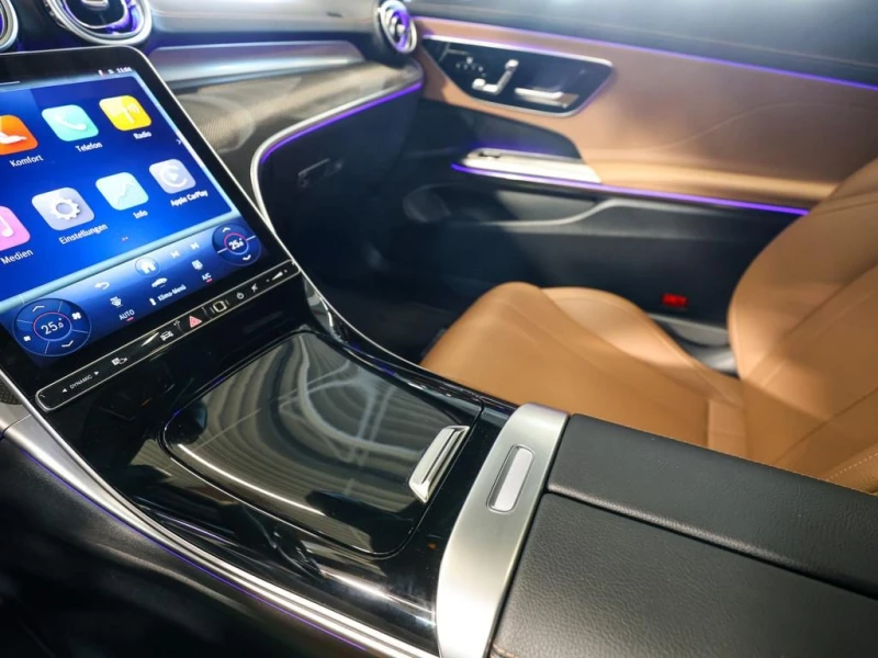 Mercedes-Benz CLE 220d* AMG* CAMERA* MEMORY* DISTR* KEYLESS* PANO* D, снимка 11 - Автомобили и джипове - 53366797