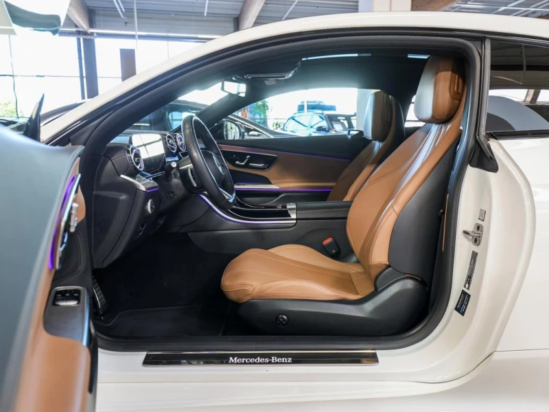 Mercedes-Benz CLE 220d* AMG* CAMERA* MEMORY* DISTR* KEYLESS* PANO* D, снимка 5 - Автомобили и джипове - 53366797