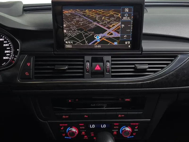 Audi A6 2.0 TDI Quattro, снимка 13 - Автомобили и джипове - 54561229