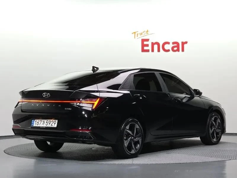 Hyundai Elantra, снимка 2 - Автомобили и джипове - 56724770