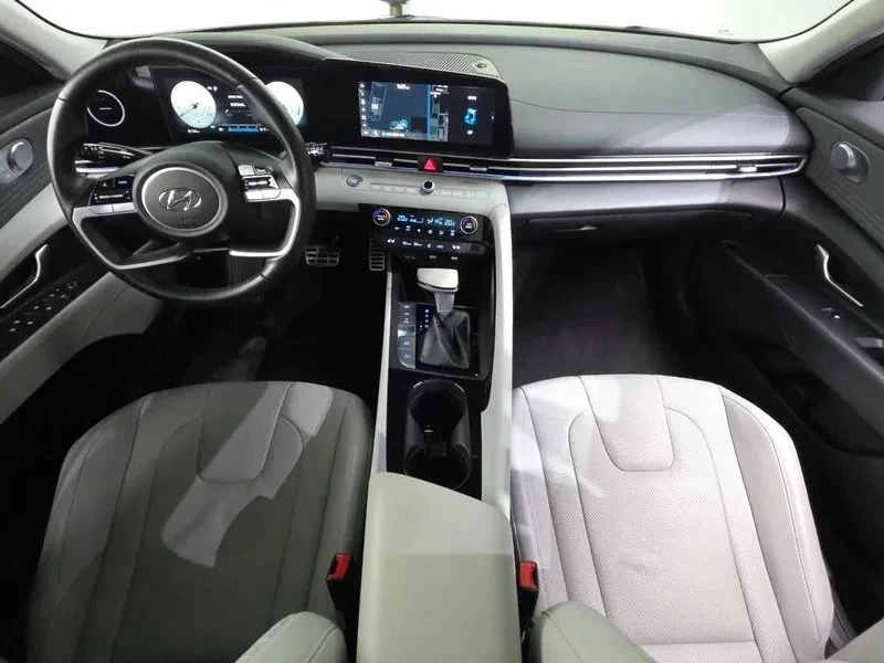 Hyundai Elantra, снимка 7 - Автомобили и джипове - 56724770