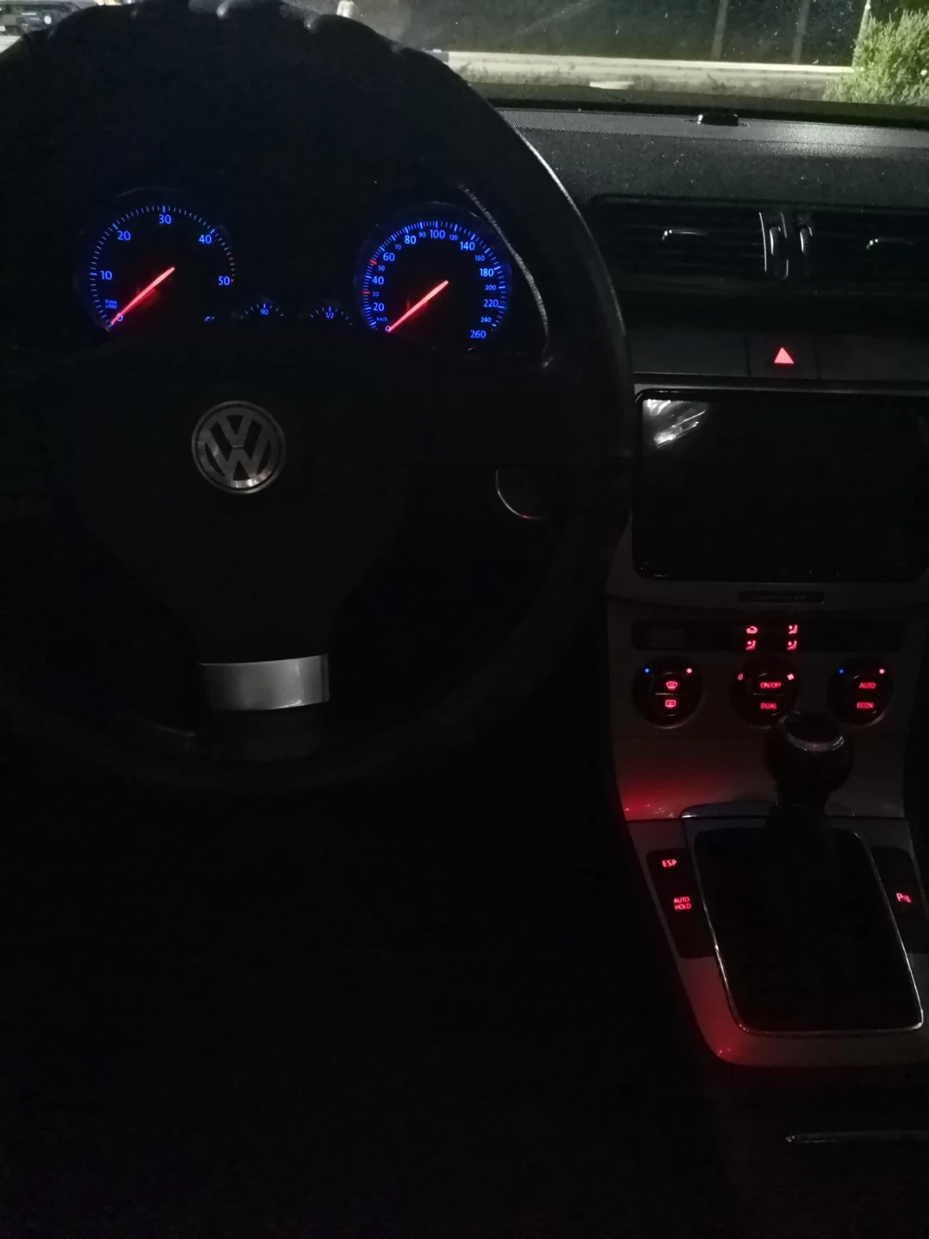 VW Passat 1.9 - изображение 5