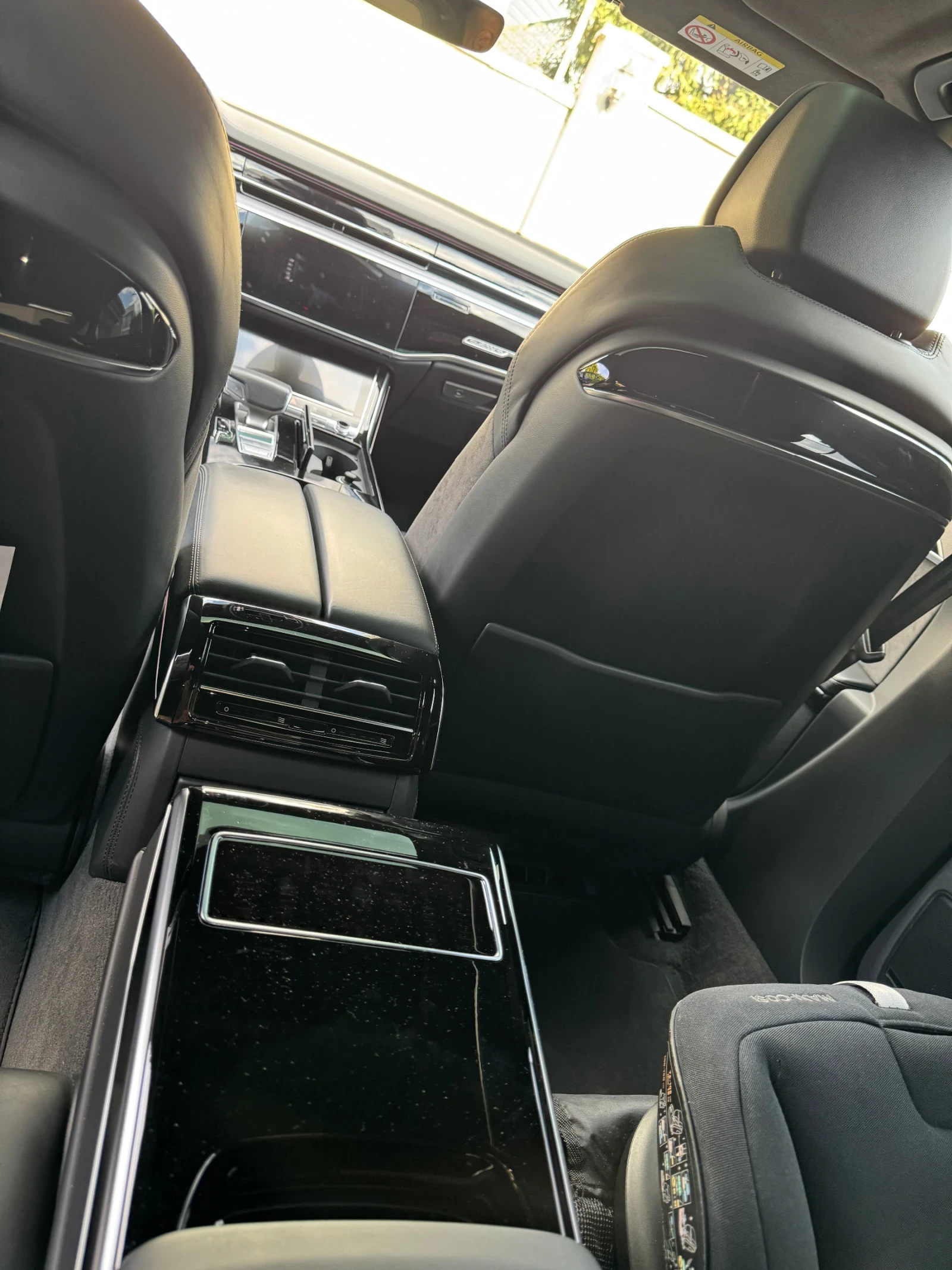 Audi A8 55 TFSI - изображение 10