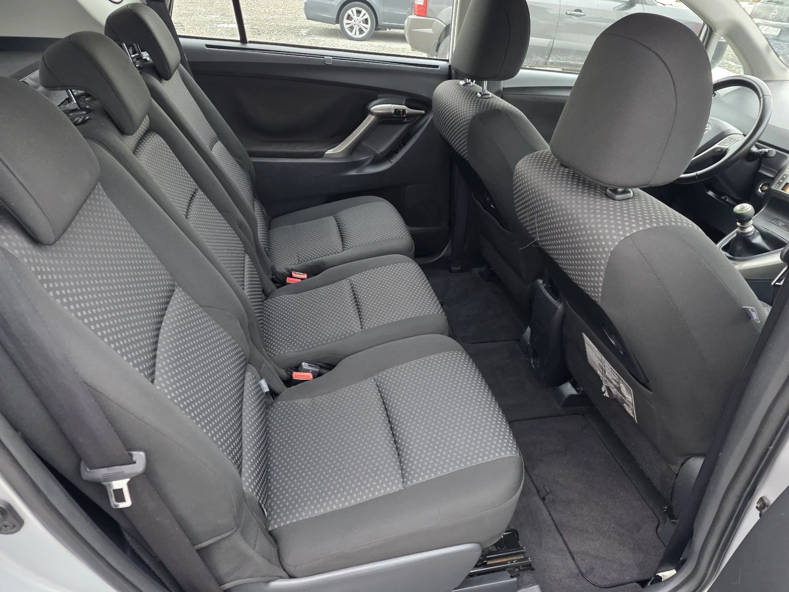 Toyota Verso 2.0d4d 126k.c ������� | Mobile.bg � ����������� 13