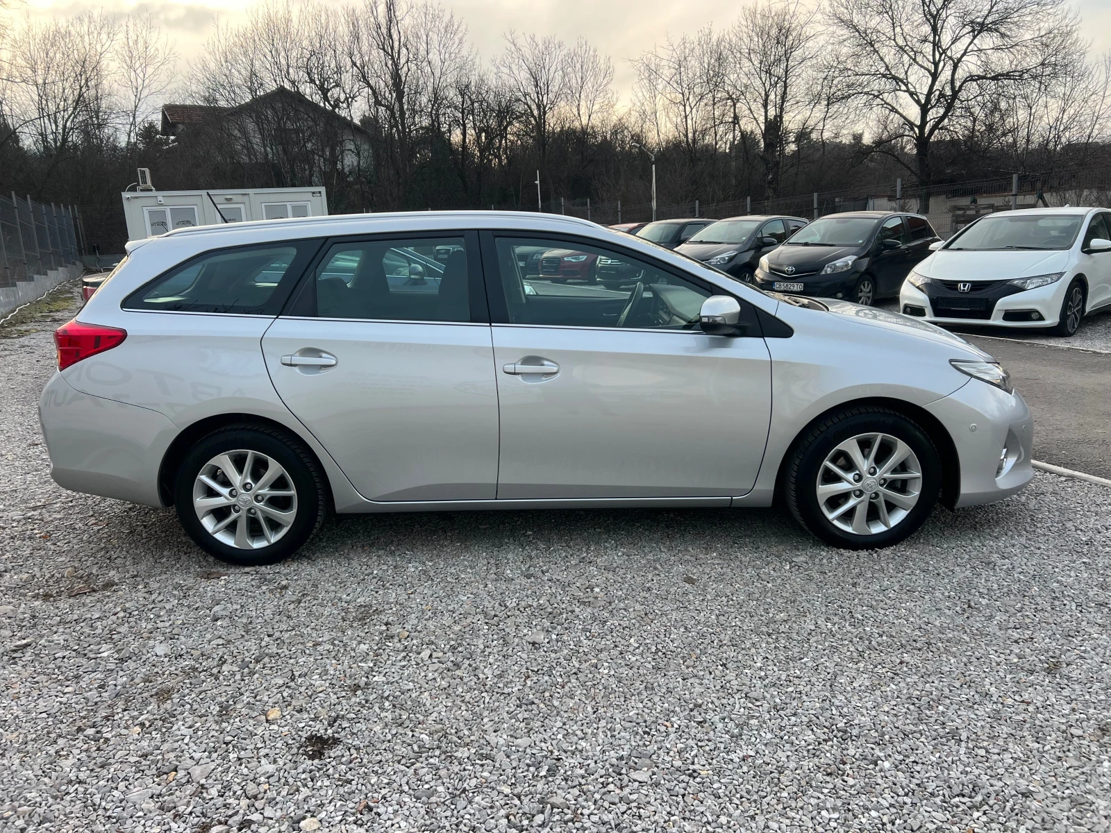 Toyota Auris 1.6-FULL | Mobile.bg � ����������� 7