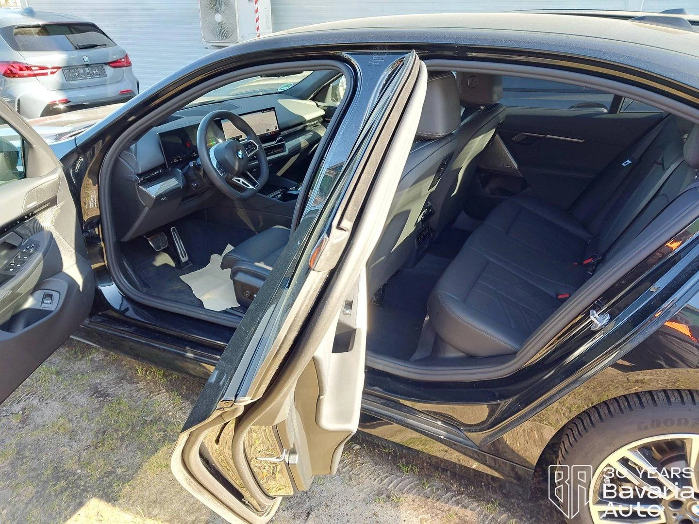 BMW 520 d M Sport Paket Steptronic, снимка 5 - Автомобили и джипове - 53917140