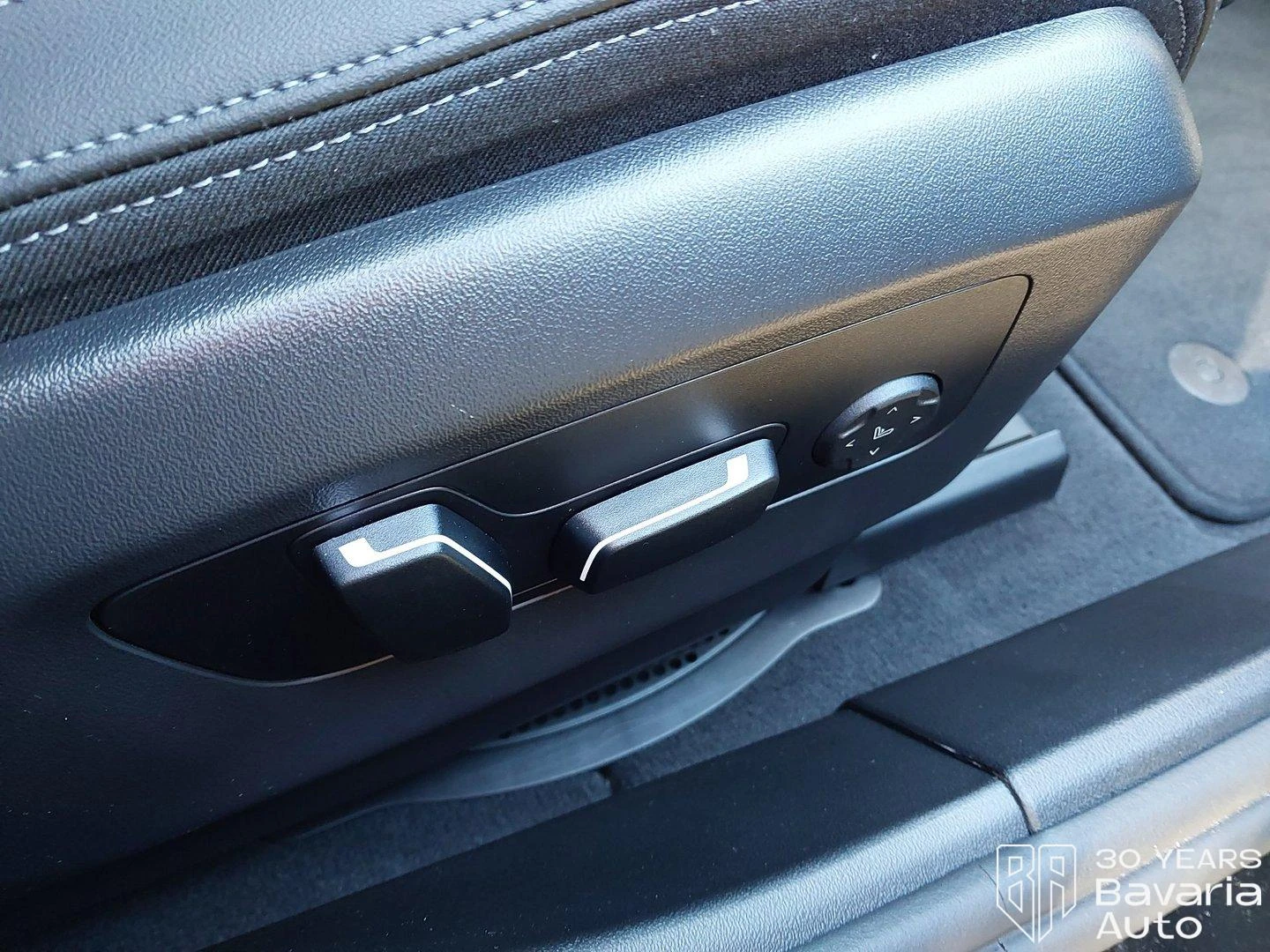 BMW 520 d M Sport Paket Steptronic, снимка 14 - Автомобили и джипове - 53917140