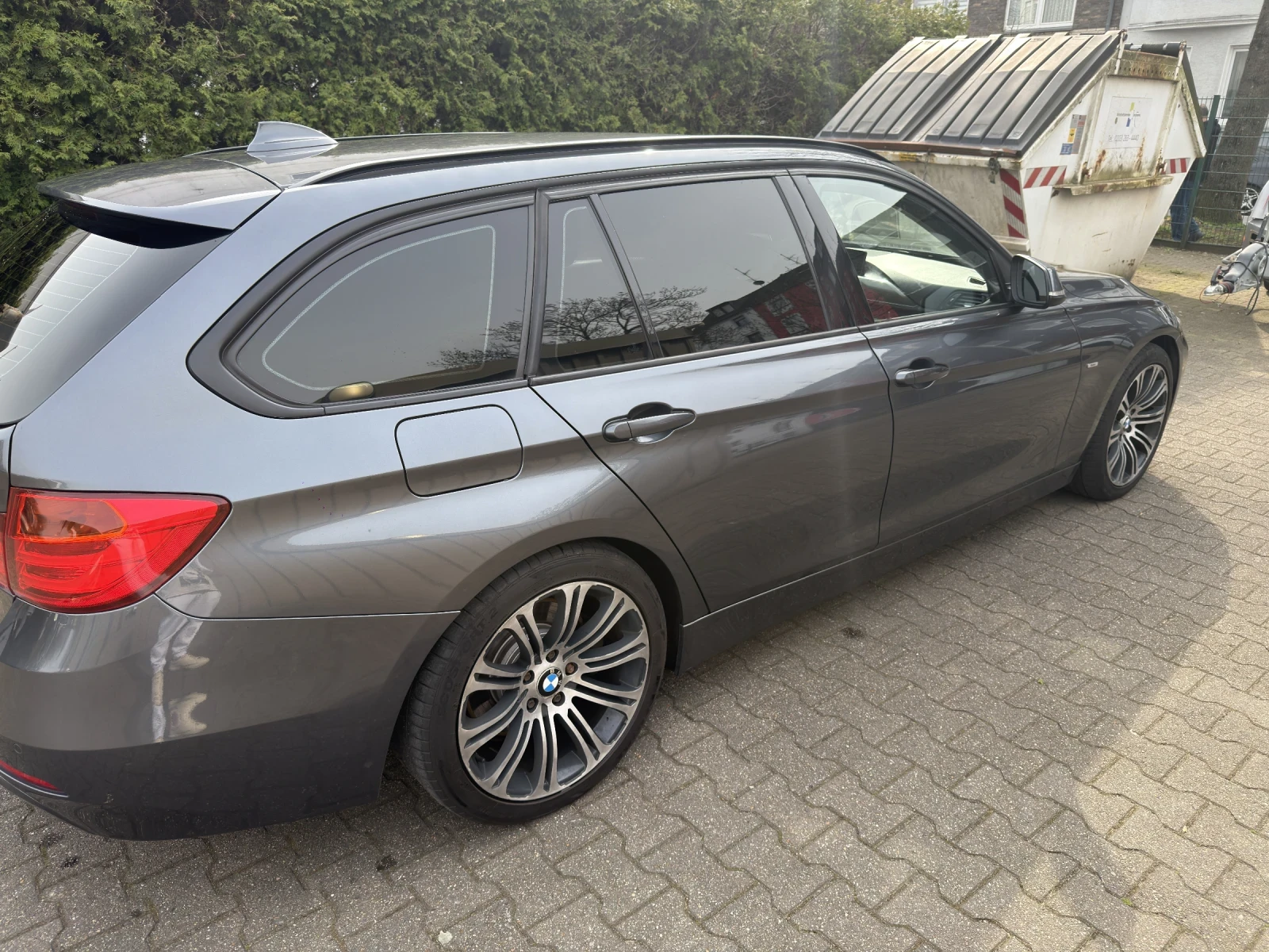 BMW 330 Modernline, снимка 5 - Автомобили и джипове - 53991094