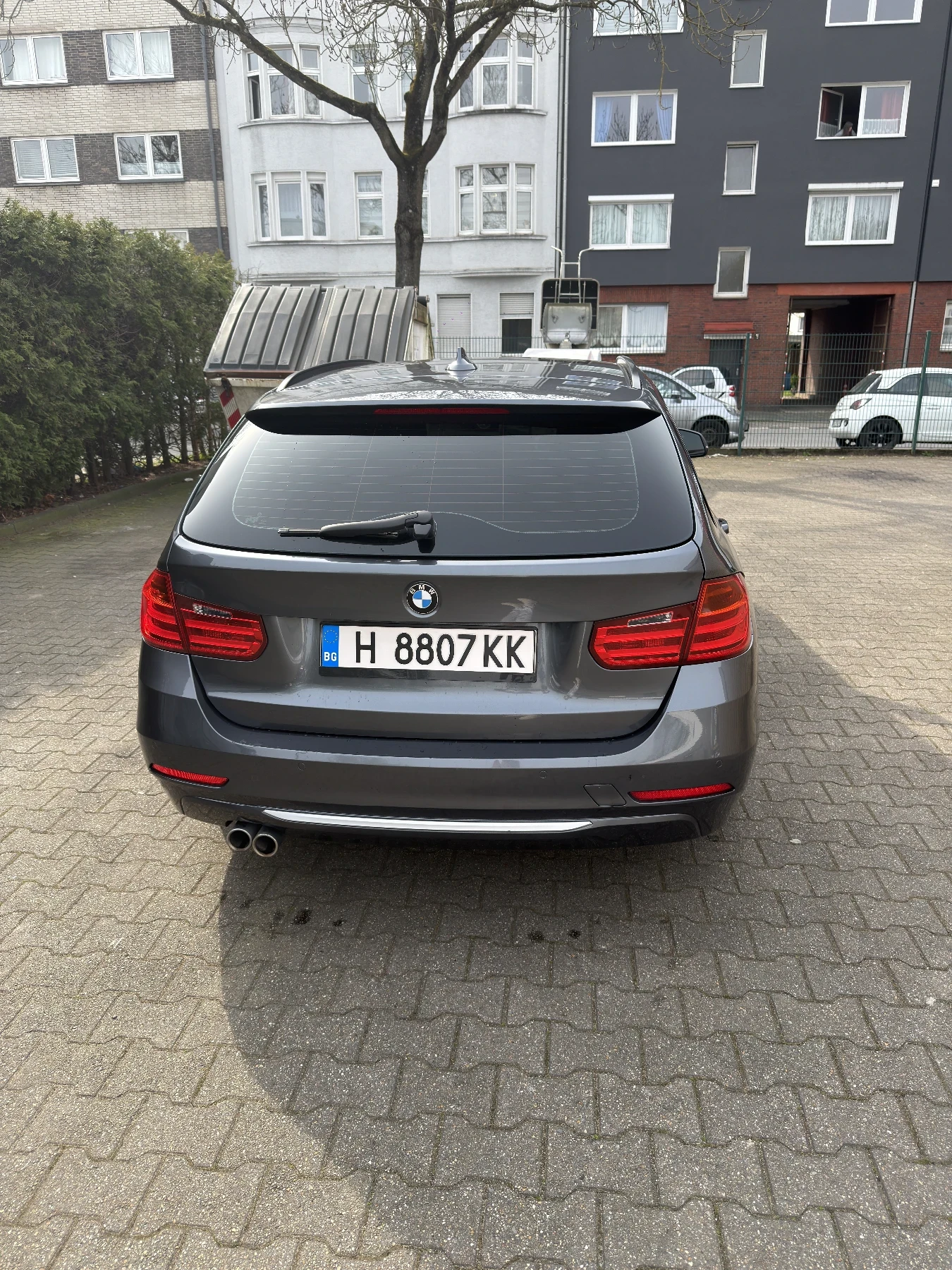 BMW 330 Modernline, снимка 3 - Автомобили и джипове - 53991094