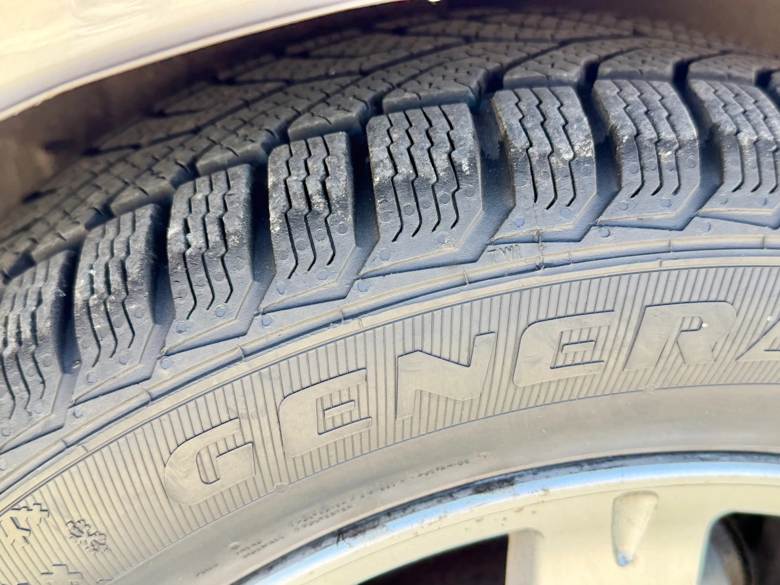 Mitsubishi Lancer 1.6 90 к.с 2008г, снимка 14 - Автомобили и джипове - 54149849