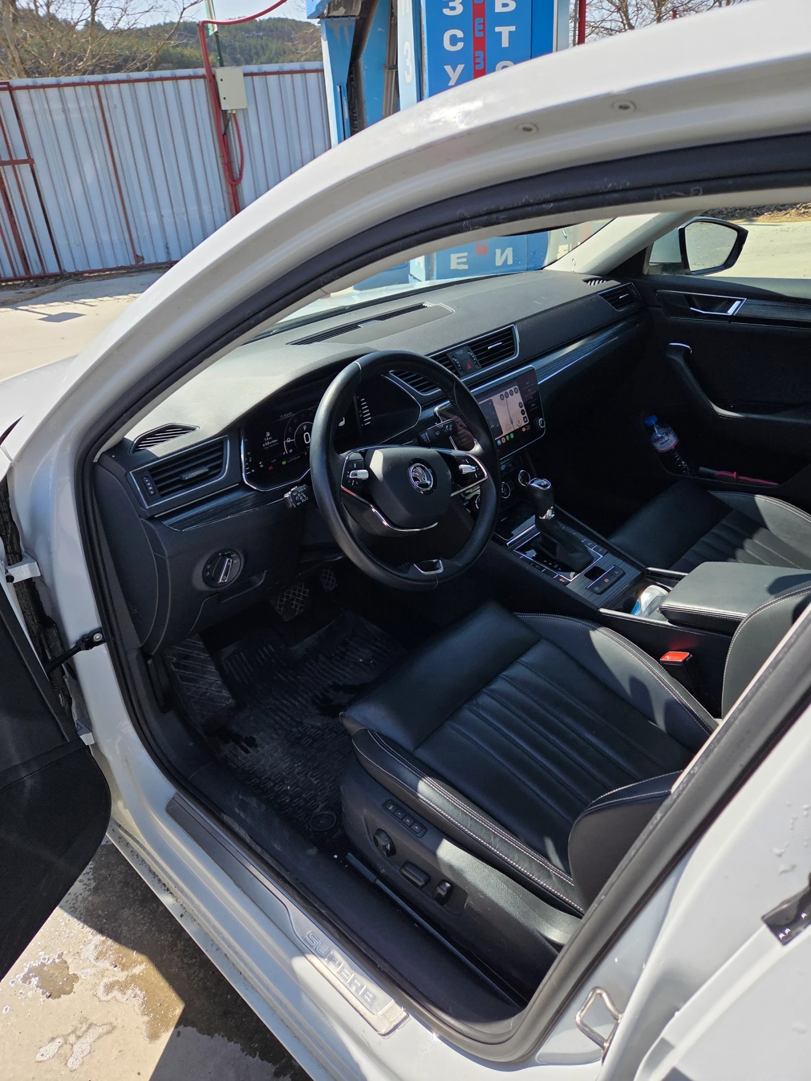 Skoda Superb, снимка 4 - Автомобили и джипове - 54173236