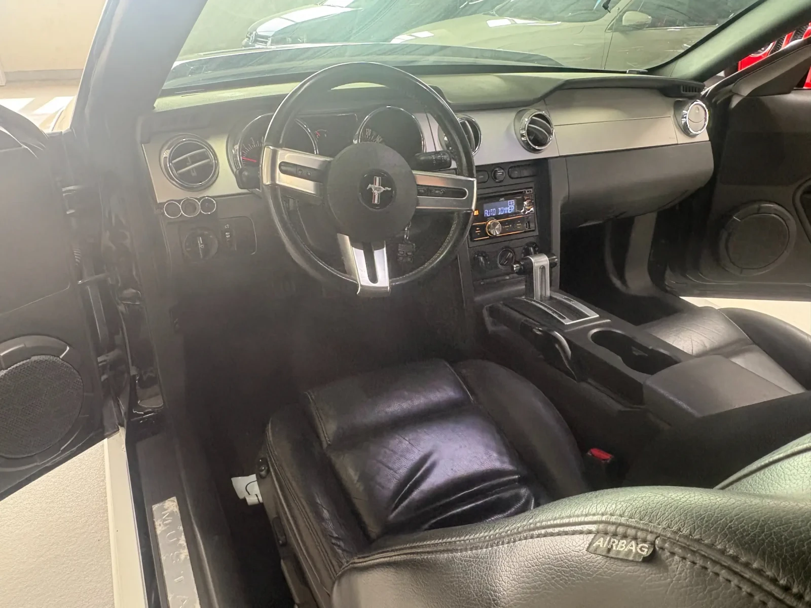 Ford Mustang, снимка 3 - Автомобили и джипове - 54699335
