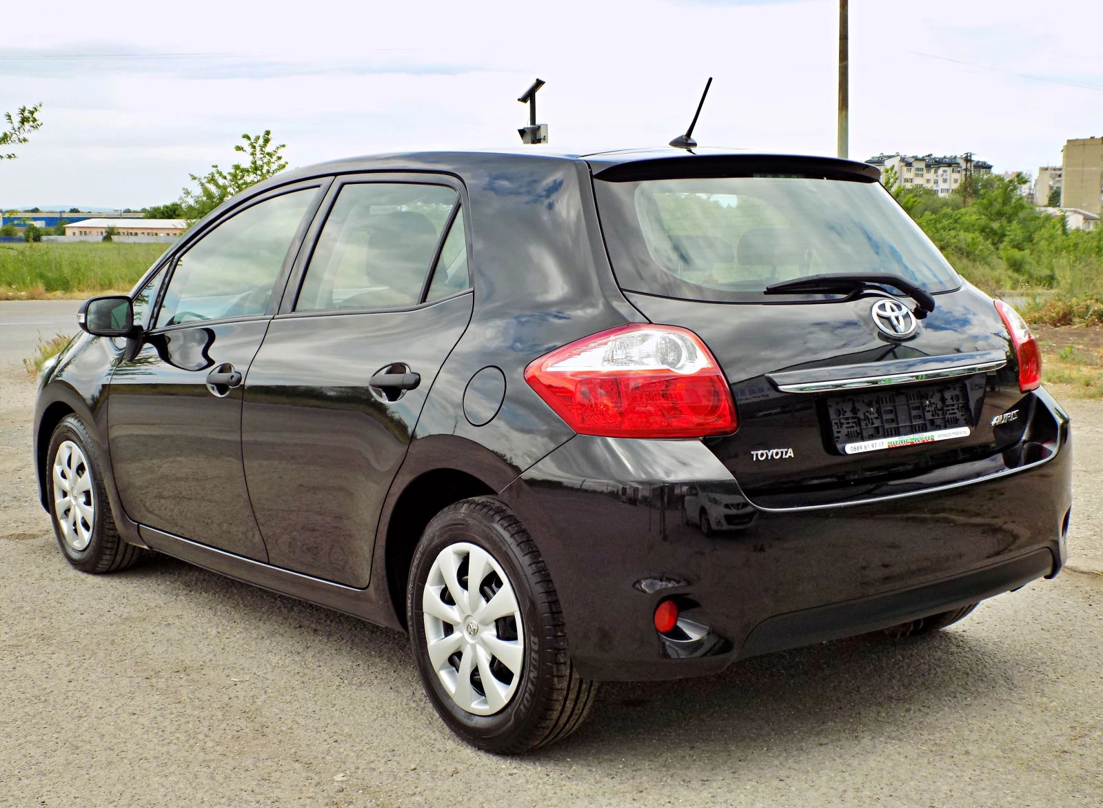 Toyota Auris 1.4D-4D/90к.с/6ск./РЕАЛНИ КМ, снимка 5 - Автомобили и джипове - 55449249