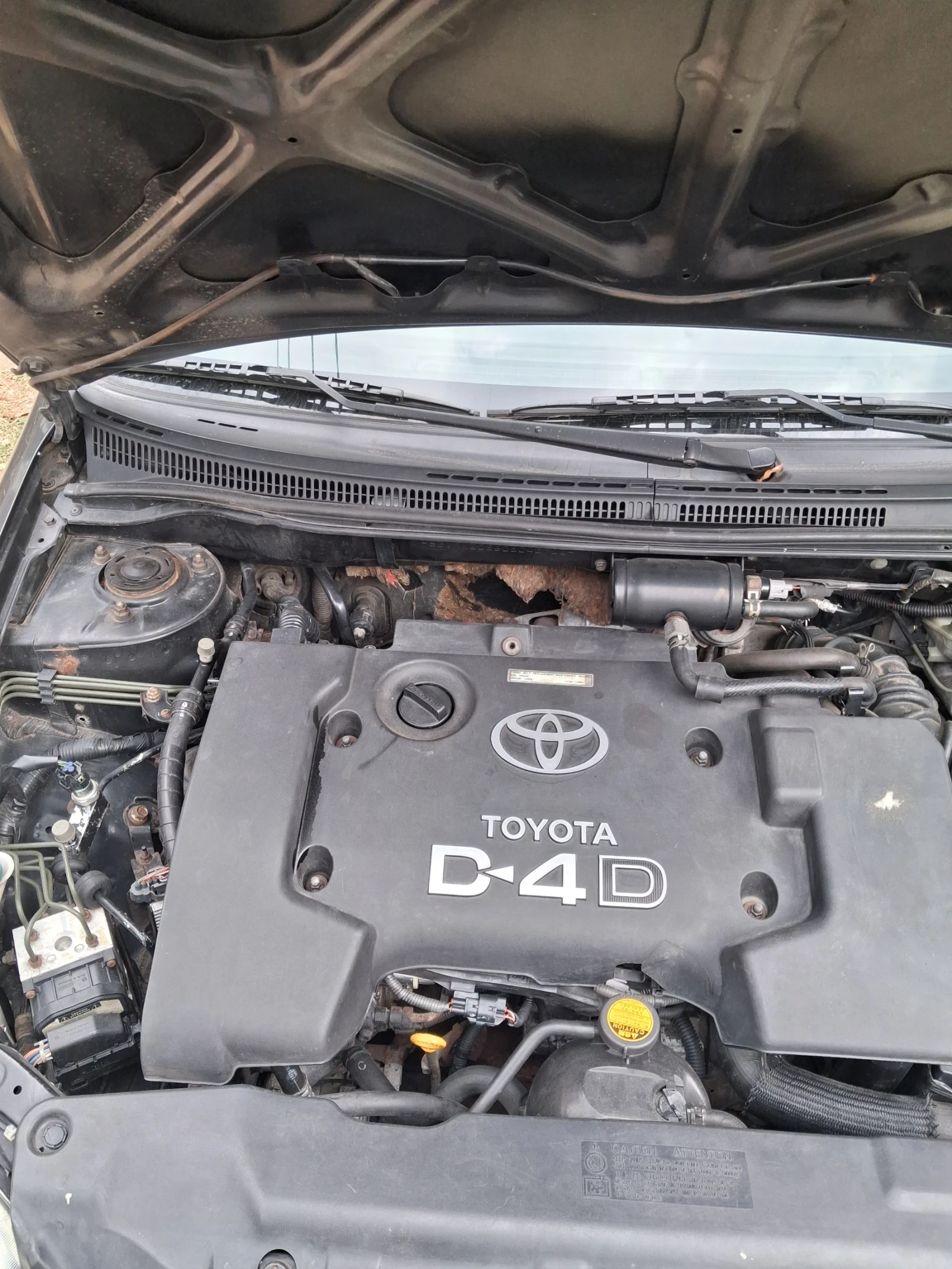Toyota Corolla 2.0 D4D 116к.с Вс.Платено, снимка 10 - Автомобили и джипове - 56161739