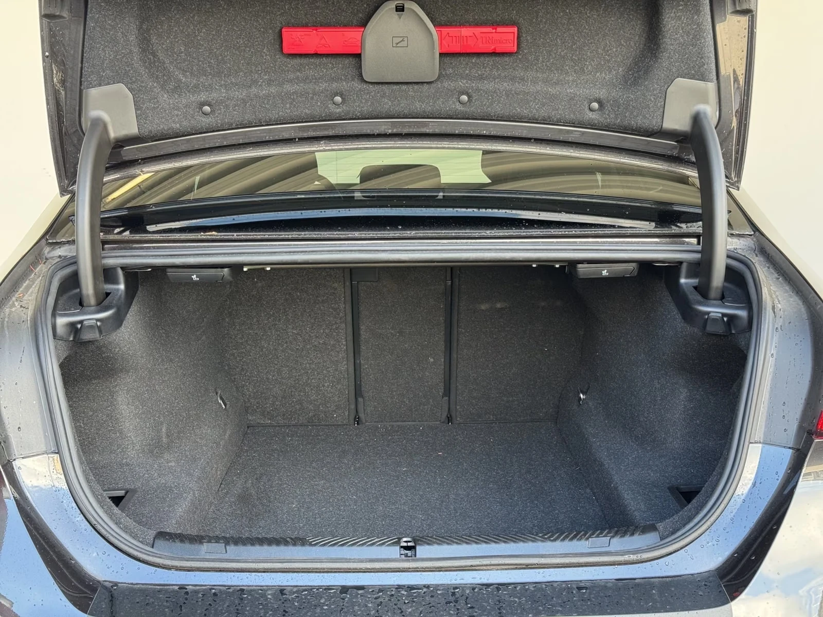 BMW 530E /NAVI/LED/KEYLESS/360/�����/H&K/ | Mobile.bg � ����������� 9