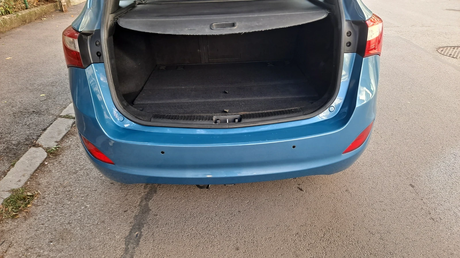 Hyundai I30 Бензин.Автомат, снимка 9 - Автомобили и джипове - 56582465