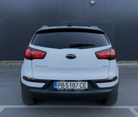 Kia Sportage 2.0 CRDi АВТОМАТ СМЕНЕНИ ВЕРИГИ, снимка 6
