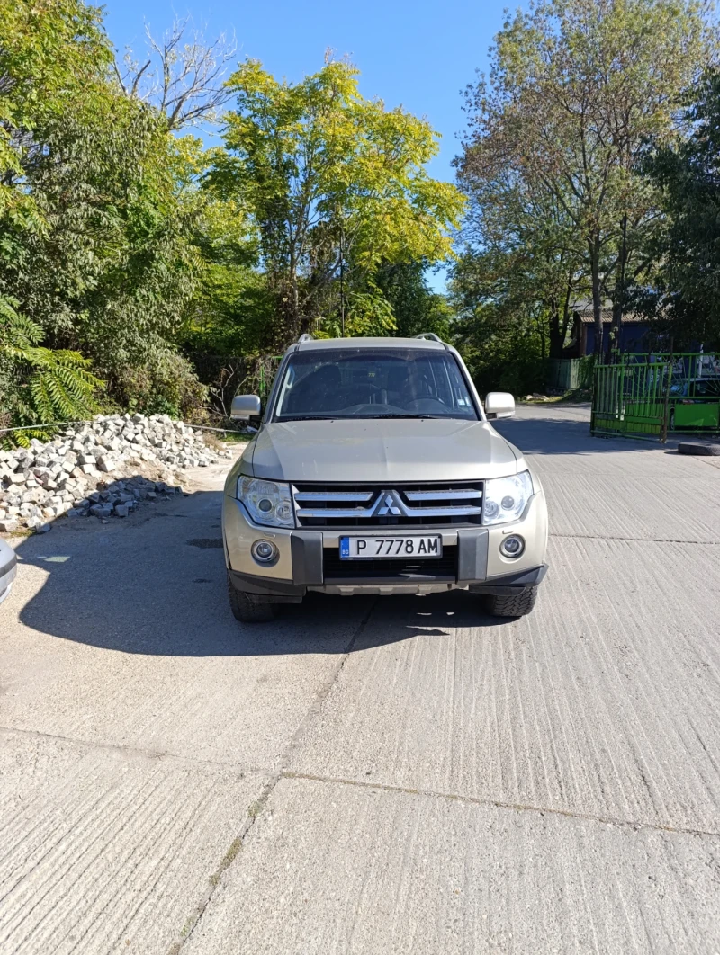 Mitsubishi Pajero, снимка 1 - Автомобили и джипове - 47675385