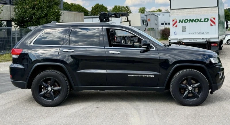 Jeep Grand cherokee 3.0 CRD Limited , снимка 4 - Автомобили и джипове - 52359721