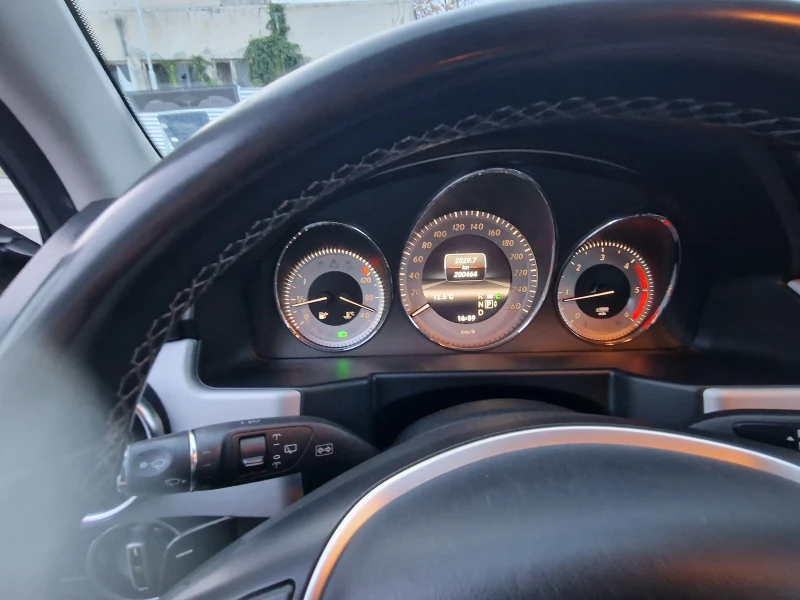 Mercedes-Benz GLK C220 CDI 4 MATIC, снимка 6 - Автомобили и джипове - 52416134