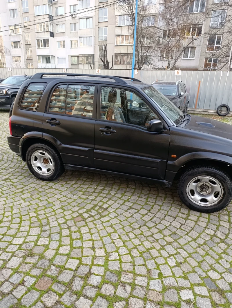 Suzuki Grand vitara 2.0HDI, снимка 4 - Автомобили и джипове - 52837895
