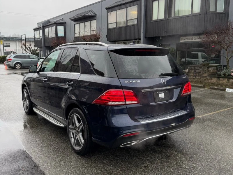 Mercedes-Benz GLE 400 AMG PK| HARMAN| PANO| KEYLESS| CARPLAY| ВЪЗДУХ, снимка 6 - Автомобили и джипове - 53339517