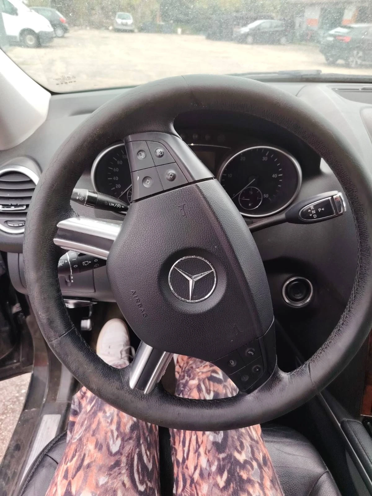 Mercedes-Benz ML 320  - изображение 4