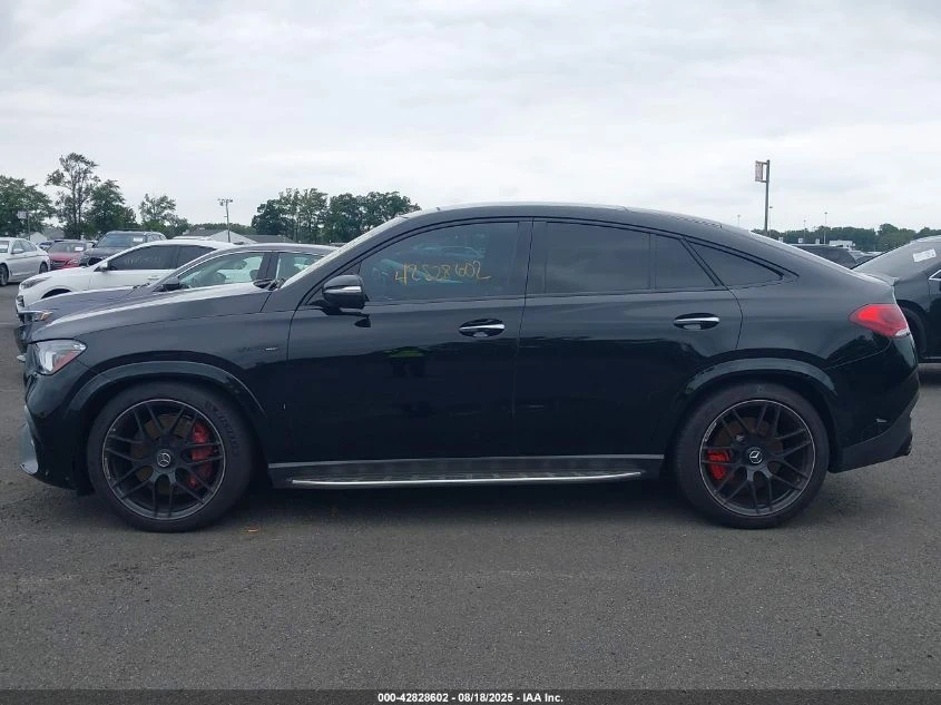 Mercedes-Benz GLE 63 AMG  - изображение 5