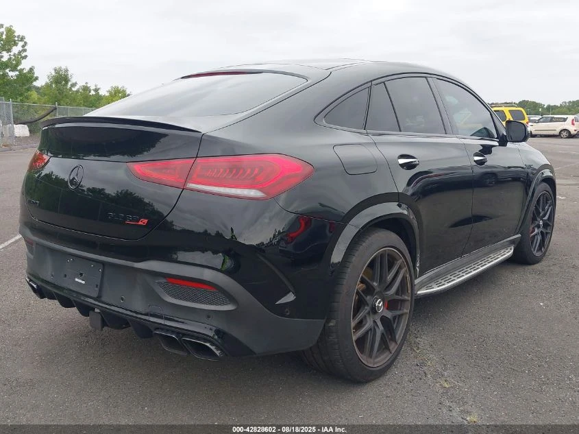 Mercedes-Benz GLE 63 AMG  - изображение 3