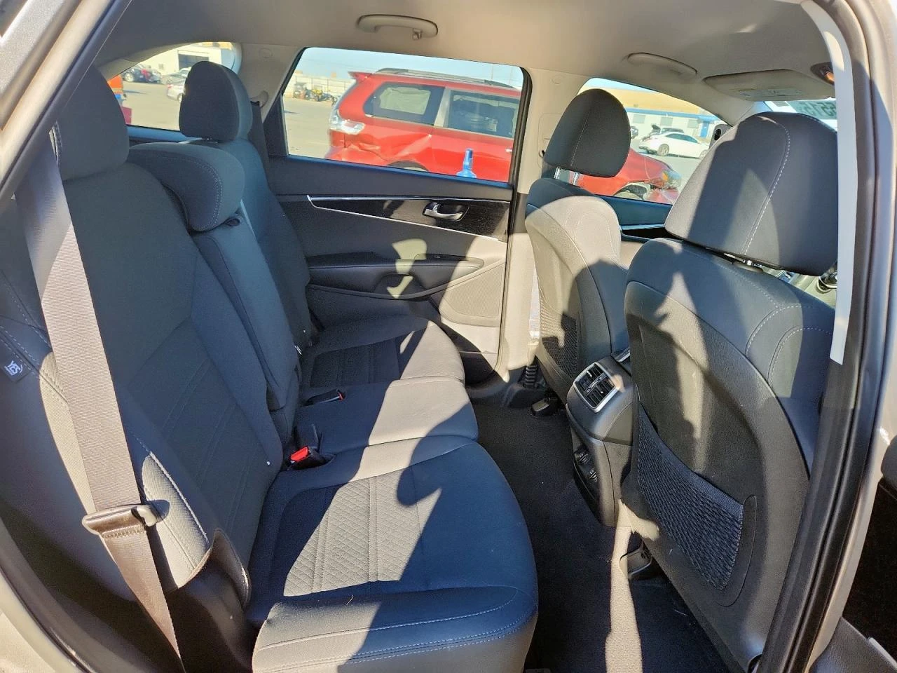 Kia Sorento L | Mobile.bg   11