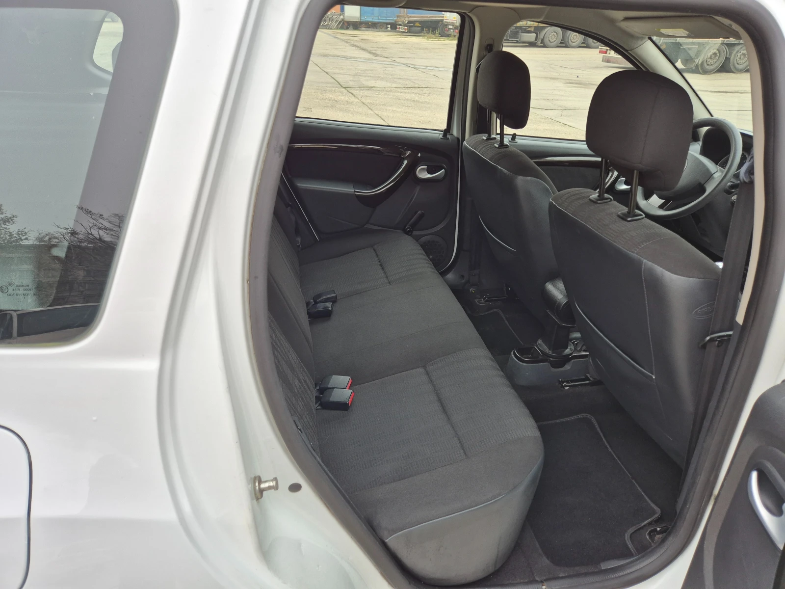 Dacia Duster 1.5 DCI-������  | Mobile.bg � ����������� 9