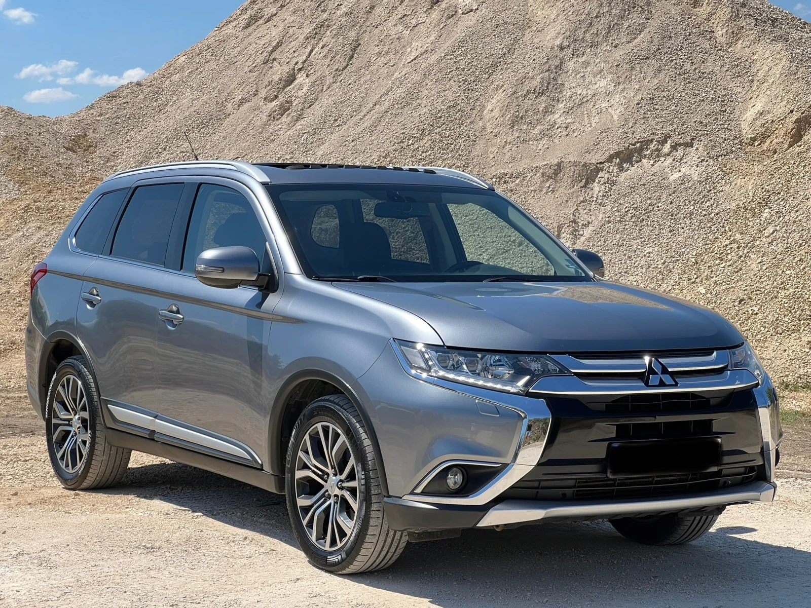 Mitsubishi Outlander  - изображение 5