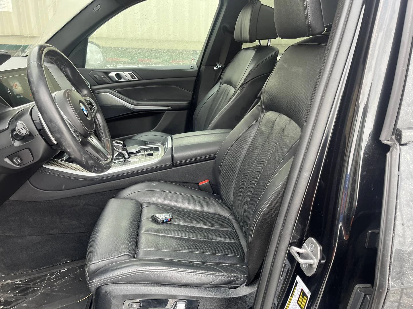 BMW X5 40i M Sport Shadow Line - изображение 10