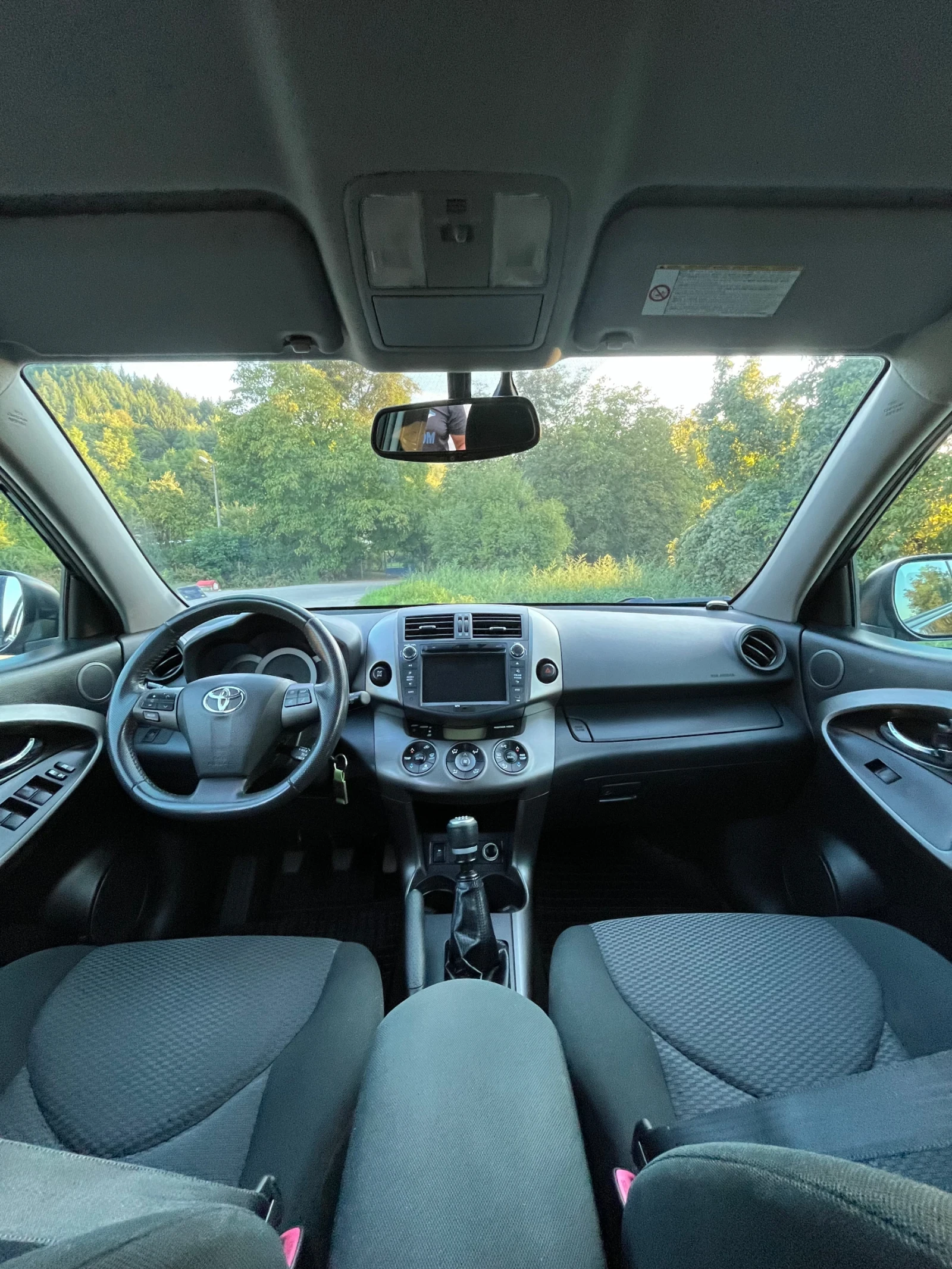 Toyota Rav4, снимка 8 - Автомобили и джипове - 54090193