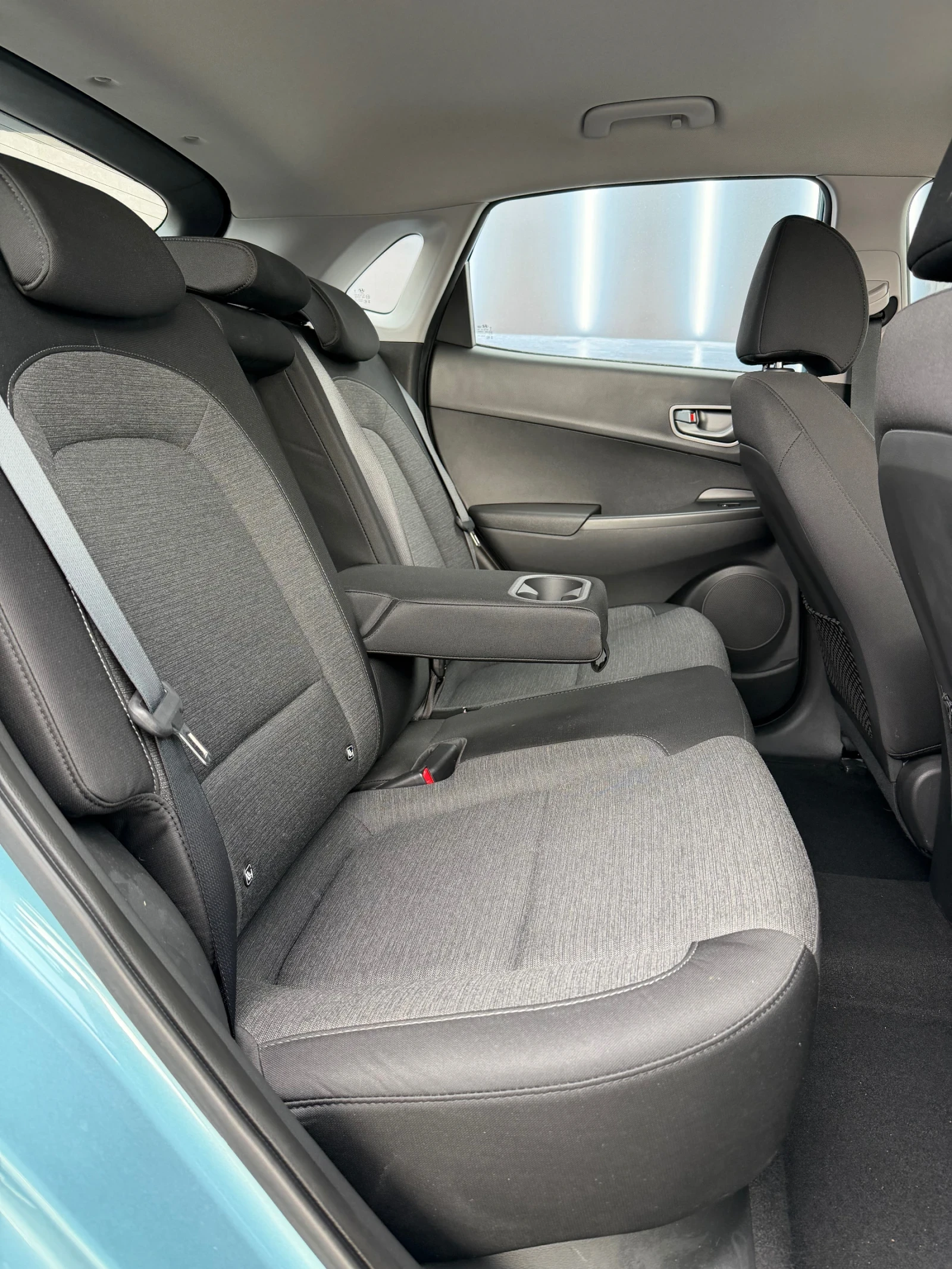 Hyundai Kona, снимка 16 - Автомобили и джипове - 54159681