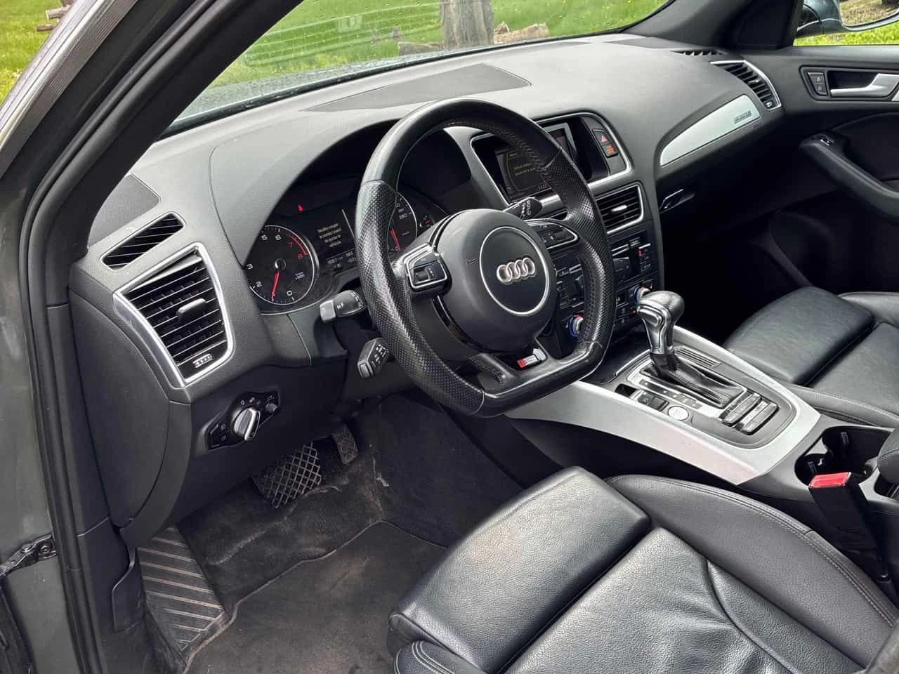 Audi Q5 2.0T Progressiv /CARFAX/Подгрев/Панорама/+ Гуми, снимка 6 - Автомобили и джипове - 54512537